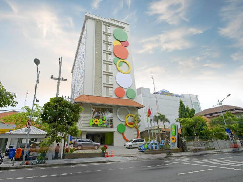 Pop! Hotel Diponegoro Surabaya Exterior photo